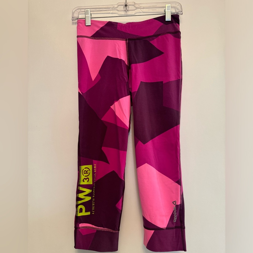 Reebok workout crop pants, size small